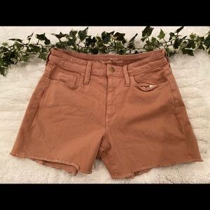UNIVERSAL THREADS Women’s mauve SHORTS / size 6/28